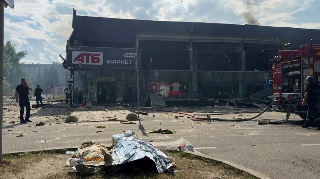 Удар по «АТБ» у Чернігові: поліція вбачає умисність атаки на цивільних