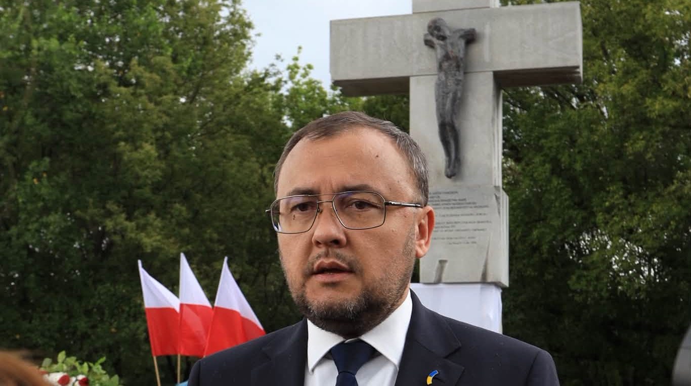 11 липня у Варшаві Україна вшанувала жертв Волинської трагедії біля меморіалу