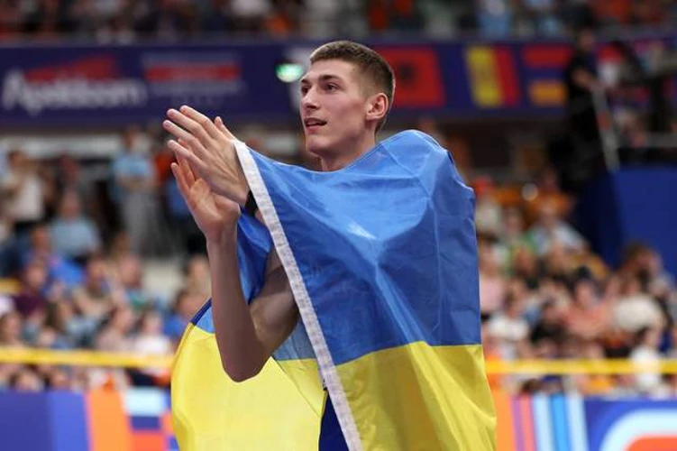 Олег Дорощук після фіналу стрибків у висоту на чемпіонаті Європи-2026 у Бірмінгемі