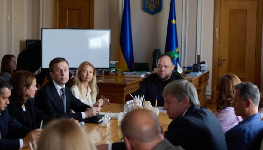 Бюджетні виклики 2026–2027: що зафіксовано за підсумками наради Корецького з фракціями