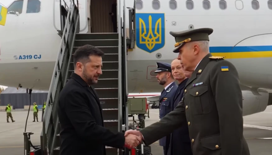 Прибуття літака президента України Володимира Зеленського до Норвегії
